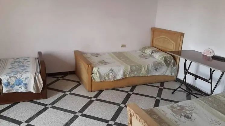 Üç Kişilik Oda, Şehir Manzaralı