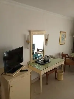 Classic Room – Garden View