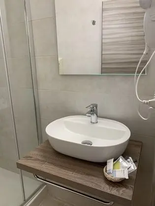 Premium Tek Büyük veya İki Ayrı Yataklı Oda