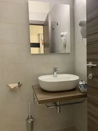 Premium Tek Büyük veya İki Ayrı Yataklı Oda