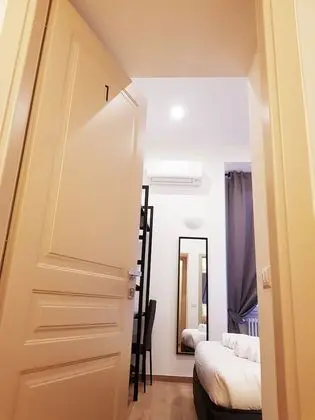 Tek Büyük Yataklı Oda, Banyolu/Duşlu