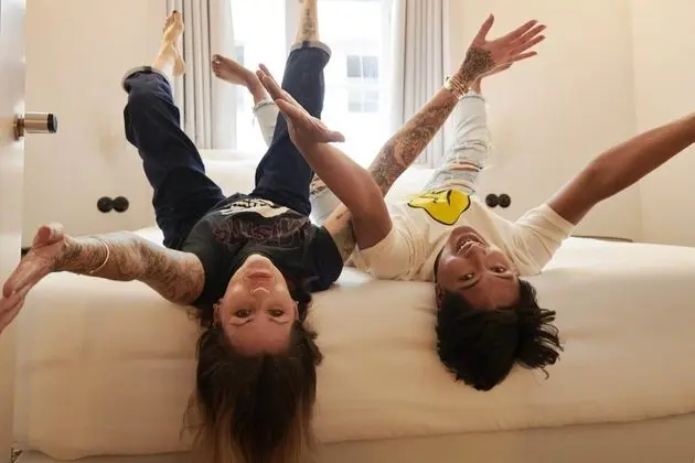 Tek Büyük Yataklı Oda