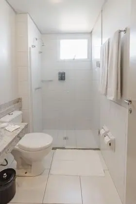 Üç Kişilik Oda (Casal)
