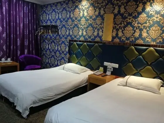 Deluxe İki Ayrı Yataklı Oda