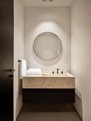 https://images.etstur.com/files/images/hotelImages/TR/216680/l/Caja-Hebil-Bodrum-Oda-343352.jpg