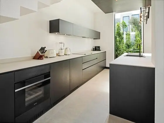 https://images.etstur.com/files/images/hotelImages/TR/216680/l/Caja-Hebil-Bodrum-Oda-343370.jpg