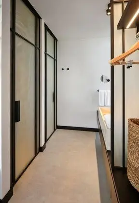 https://images.etstur.com/files/images/hotelImages/TR/216680/l/Caja-Hebil-Bodrum-Oda-343377.jpg
