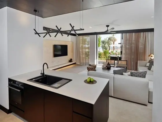 https://images.etstur.com/files/images/hotelImages/TR/216680/l/Caja-Hebil-Bodrum-Oda-343380.jpg