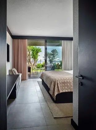 https://images.etstur.com/files/images/hotelImages/TR/216680/l/Caja-Hebil-Bodrum-Oda-343387.jpg