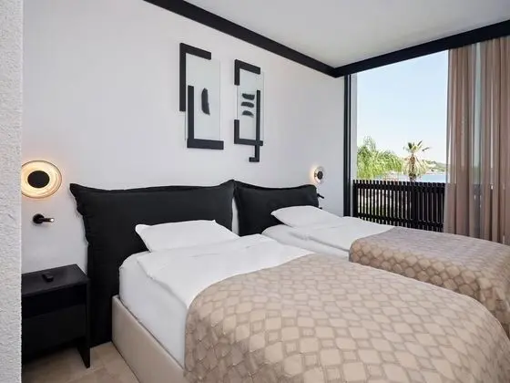 https://images.etstur.com/files/images/hotelImages/TR/216680/l/Caja-Hebil-Bodrum-Oda-343391.jpg