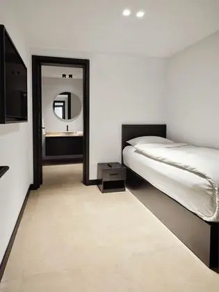 https://images.etstur.com/files/images/hotelImages/TR/216680/l/Caja-Hebil-Bodrum-Oda-343397.jpg