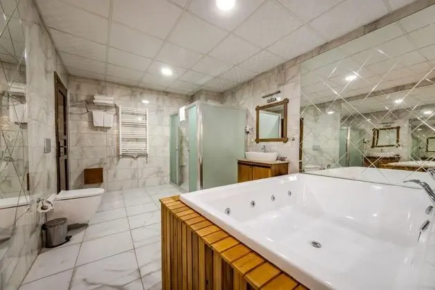 Suite, , Jakuzili