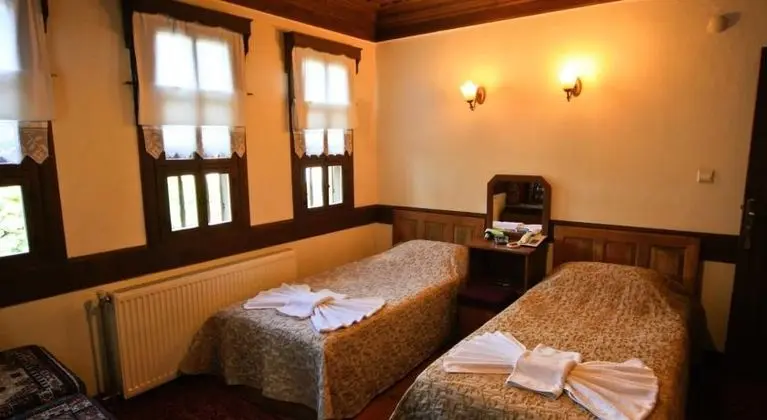 Standart Oda, Şehir Manzaralı