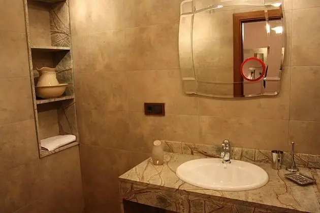 Premium Tek Büyük Yataklı Oda