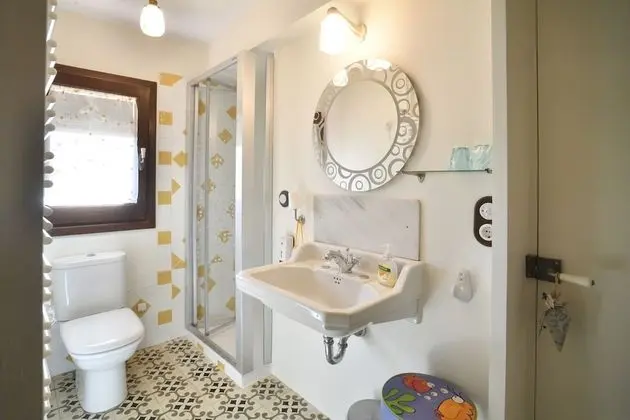 Tek Büyük Yataklı Oda, Ortak Banyo (El Sol de Tous )