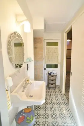 Tek Büyük Yataklı Oda, Ortak Banyo (El Sol de Tous )