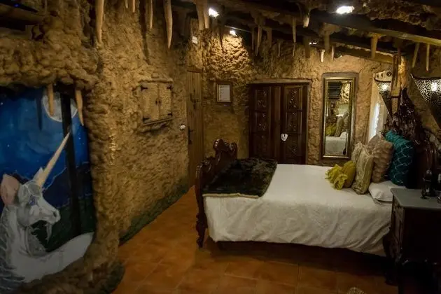 Tek Büyük Yataklı Oda