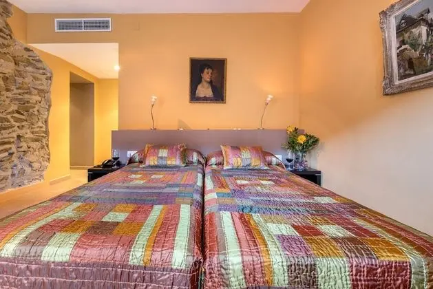 Tek Büyük Yataklı Oda