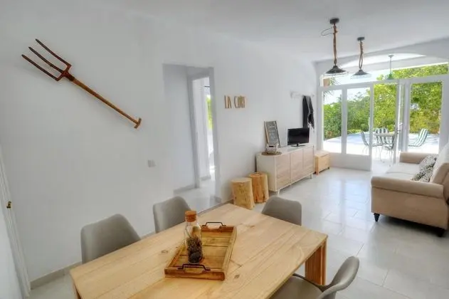 Comfort Apart Daire, 3 Yatak Odası, Havuz Manzaralı (La Cort)