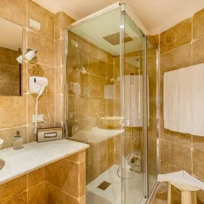 Junior Stüdyo Süit