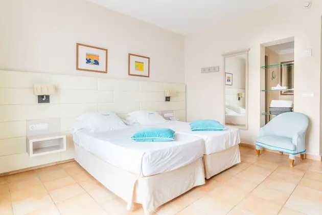 Superior Tek Büyük Yataklı Oda, Balkon, Deniz Manzaralı