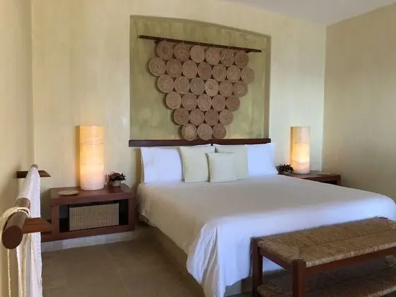 Cliffside Ocean Front Suite