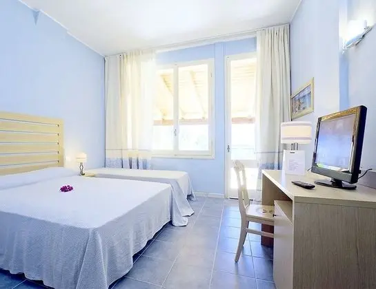 Classic Üç Kişilik Oda