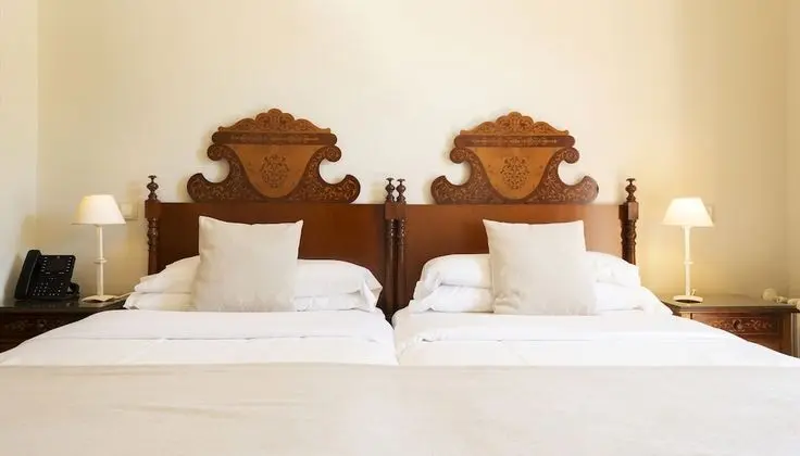 Tek Büyük Yataklı Oda, Balkon, Deniz Manzaralı