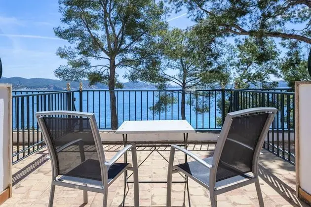 Tek Büyük Yataklı Oda, Balkon, Deniz Manzaralı