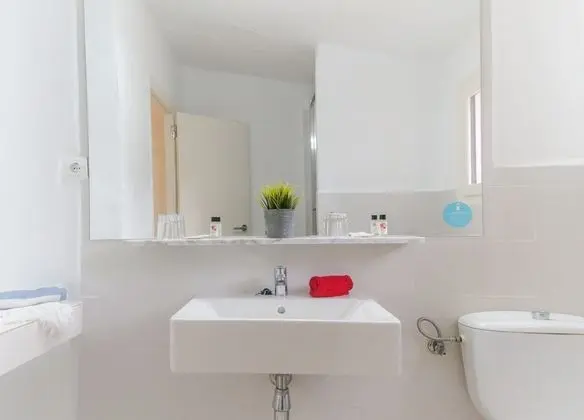 Standard Üç Kişilik Oda