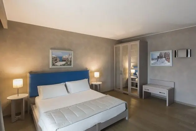 Deluxe Tek Büyük veya İki Ayrı Yataklı Oda, 1 Yatak Odası, Bahçeli