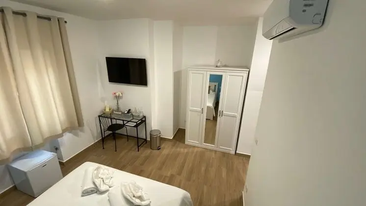 Comfort Tek Büyük Yataklı Oda