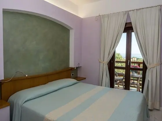 Standard Tek Büyük veya İki Ayrı Yataklı Oda, Deniz Manzaralı