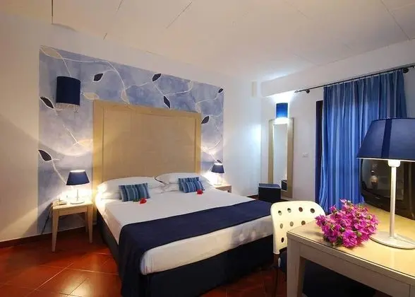 Economy Tek Büyük veya İki Ayrı Yataklı Oda