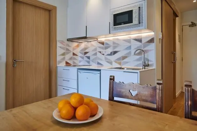 Superior Apart Daire, 1 Yatak Odası, Balkon, Havuz Kenarı
