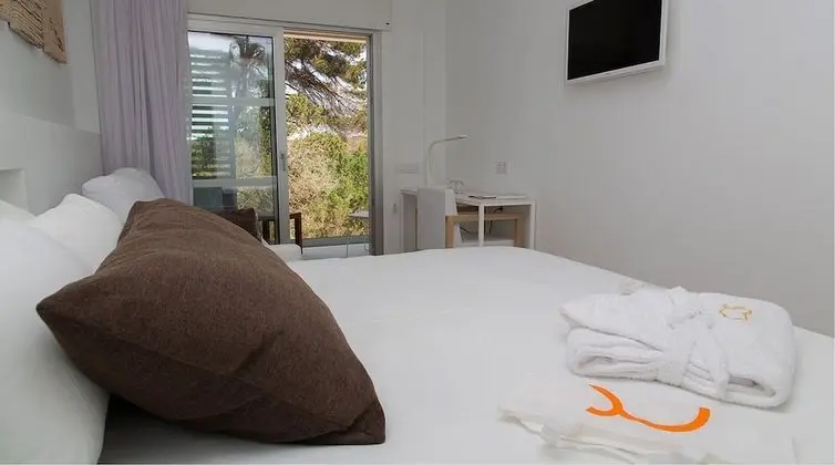 Standard Tek Büyük veya İki Ayrı Yataklı Oda, Balkon