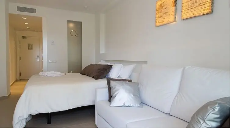 Standard Tek Büyük veya İki Ayrı Yataklı Oda, Balkon