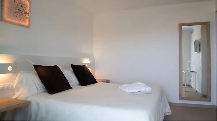 Standard Tek Büyük veya İki Ayrı Yataklı Oda, Balkon