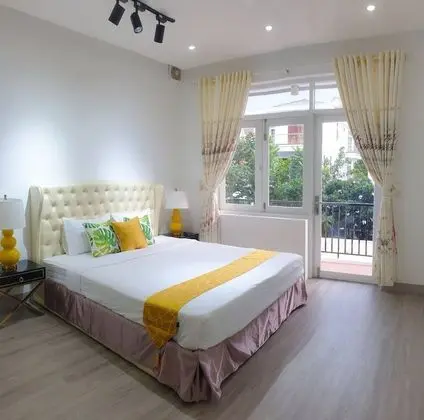Villa (Diamond)