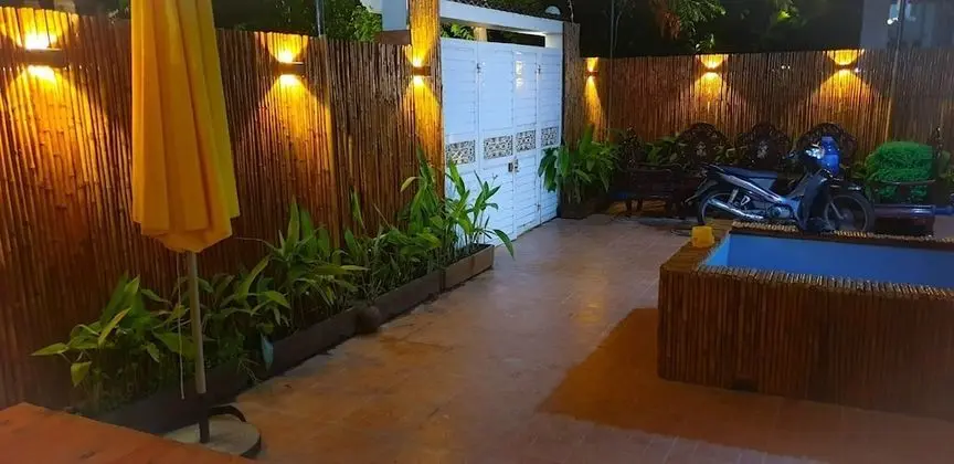 Villa (Diamond)