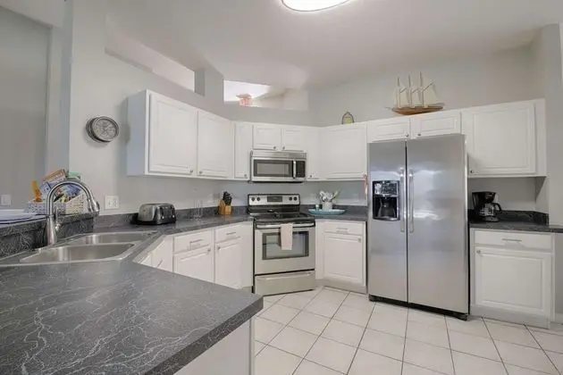 Villa (428 Calabay Parc)