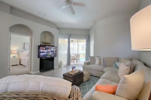 Villa (428 Calabay Parc)