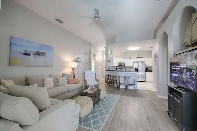 Villa (428 Calabay Parc)
