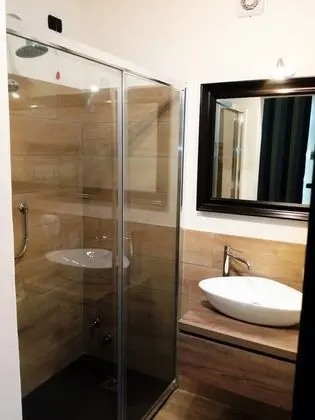 Deluxe Büyük Yataklı Tek Kişilik Oda