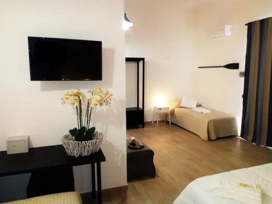 Deluxe Üç Kişilik Oda