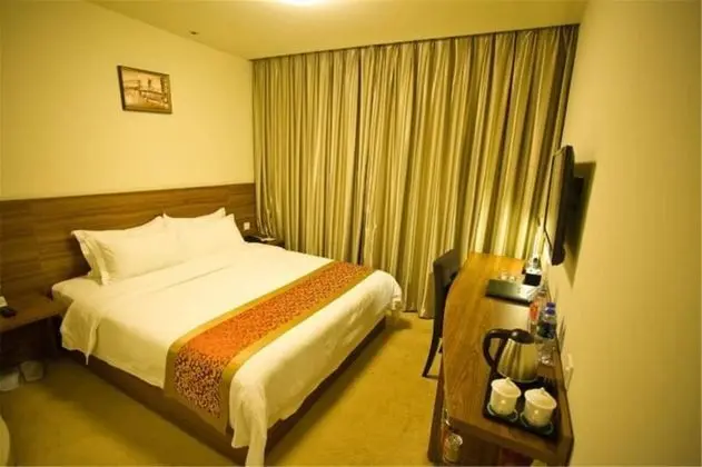 Deluxe Tek Büyük Yataklı Oda