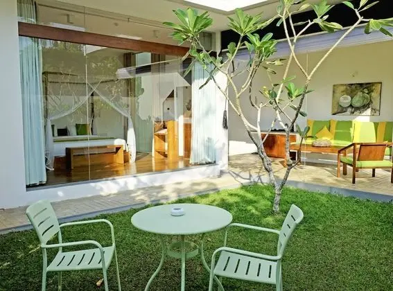 Villa, Bahçe Manzaralı