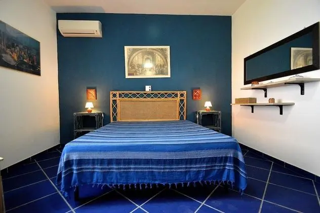 Villa, Sigara İçilebilir