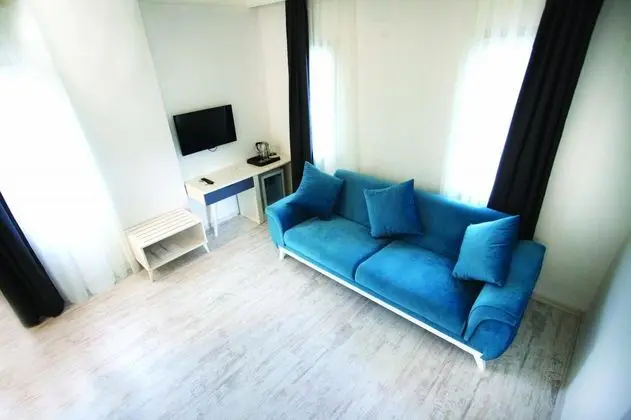 Corner Suite, Deniz veya Kara Manzaralı