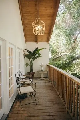Signature Single Suite Cottage